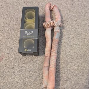 Drybar High Tops Self-Grip Rollers with Satin Hair Wrap